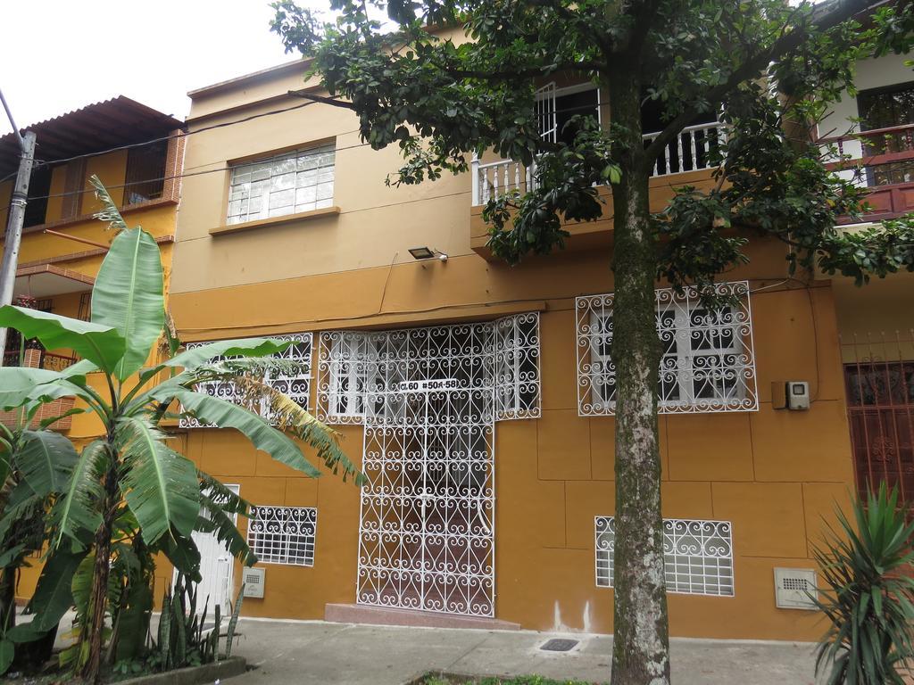 Hostal Casa Prado Medellin Luaran gambar